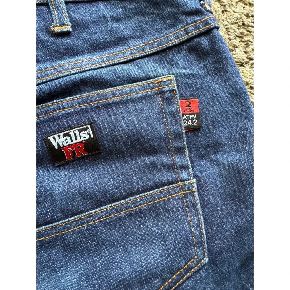 Walls FR Flame Resistant Workwear Jeans 42x30 Blue Denim HRC 2 ATPV 24.2